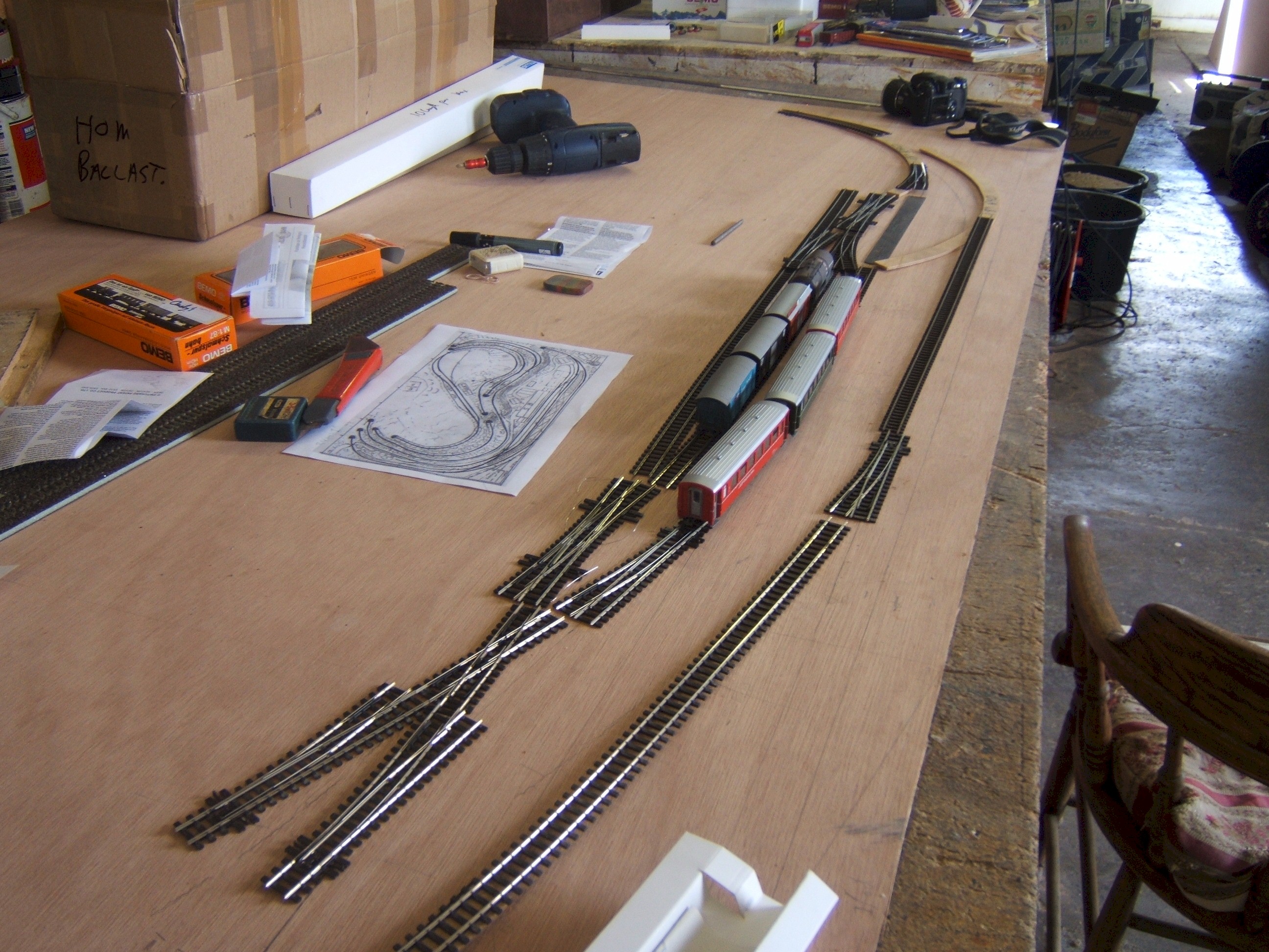  Having fitted in the main 
 line, now it was time to do 
 the same with Pontravina. 